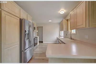 6006 NW Cherry St, Vancouver, WA 98663 - Photo 12