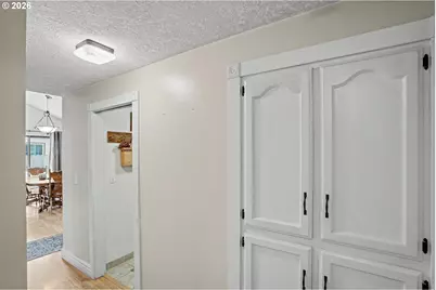 645 John St, Mount Angel, OR 97362 - Photo 20