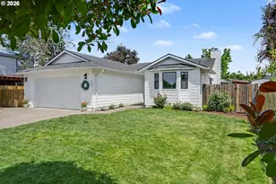 645 John St, Mount Angel, OR 97362 - Photo 2