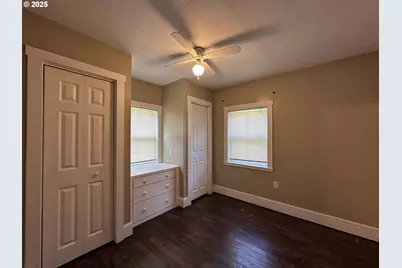 212 NW Bridge St, John Day, OR 97845 - Photo 42