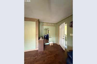 1470 Queens Way, Eugene, OR 97401 - Photo 28
