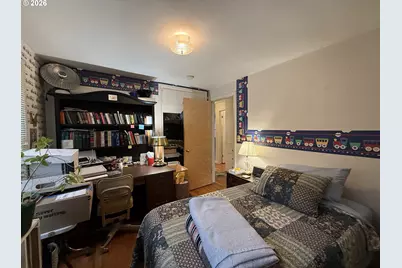 1470 Queens Way, Eugene, OR 97401 - Photo 14