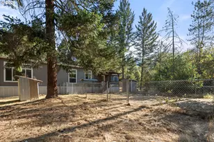 351 Board Shanty Creek Rd, Grants Pass, OR 97527 - Photo 10
