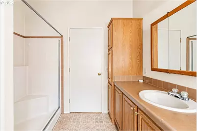 351 Board Shanty Creek Rd, Grants Pass, OR 97527 - Photo 24