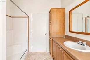 351 Board Shanty Creek Rd, Grants Pass, OR 97527 - Photo 24