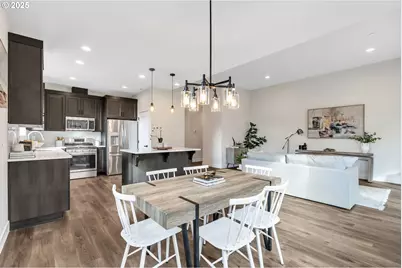 996 E Rork Ct, Newberg, OR 97132 - Photo 14