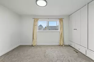 445 N Hayden Bay Dr, Portland, OR 97217 - Photo 16