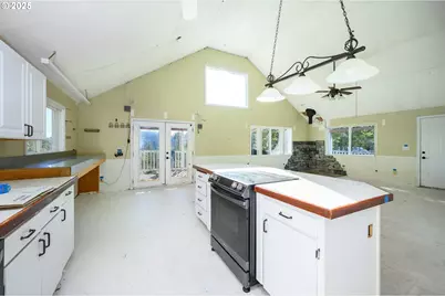 9750 SW Red Alder Rd, McMinnville, OR 97128 - Photo 18