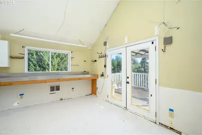 9750 SW Red Alder Rd, McMinnville, OR 97128 - Photo 20