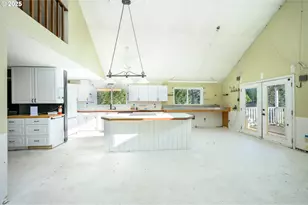 9750 SW Red Alder Rd, McMinnville, OR 97128 - Photo 12