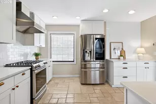 1195 NW Garibaldi St, Hillsboro, OR 97124 - Photo 24