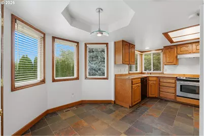 391 NE 30th Dr, Gresham, OR 97030 - Photo 16