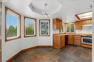 391 NE 30th Dr, Gresham, OR 97030 - Photo 16
