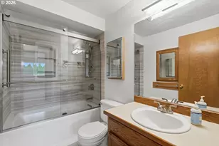 391 NE 30th Dr, Gresham, OR 97030 - Photo 28