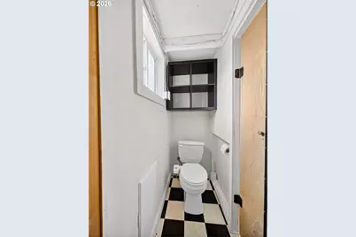 9336 N Lombard St, Portland, OR 97203 - Photo 42