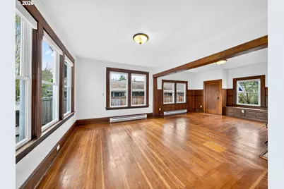 9336 N Lombard St, Portland, OR 97203 - Photo 8