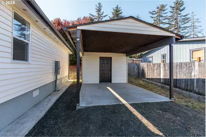 29590 Fir St, Rainier, OR 97048 - Photo 2