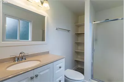 32859 NW Overlook St, Scappoose, OR 97056 - Photo 10