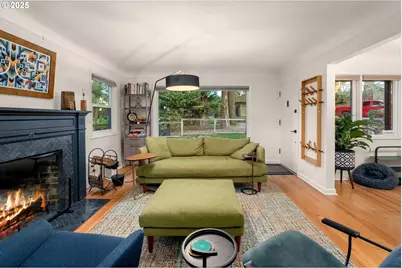 8707 SW 19th Ave, Portland, OR 97219 - Photo 2