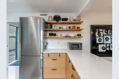 8707 SW 19th Ave, Portland, OR 97219 - Photo 10