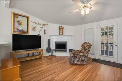 1009 Honey Do St, The Dalles, OR 97058 - Photo 6