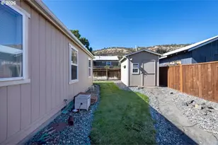 1009 Honey Do St, The Dalles, OR 97058 - Photo 38
