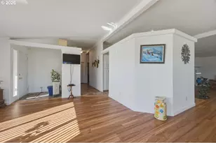 1009 Honey Do St, The Dalles, OR 97058 - Photo 4