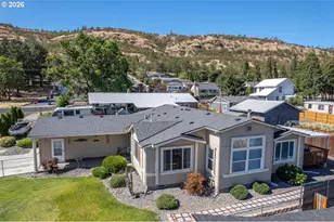 1009 Honey Do St, The Dalles, OR 97058 - Photo 32