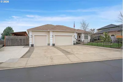 334 Augusta Ct, Winchester, OR 97495 - Photo 4