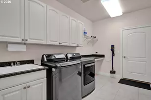 334 Augusta Ct, Winchester, OR 97495 - Photo 32