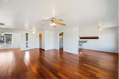 668 Egret Ave, Halsey, OR 97348 - Photo 14