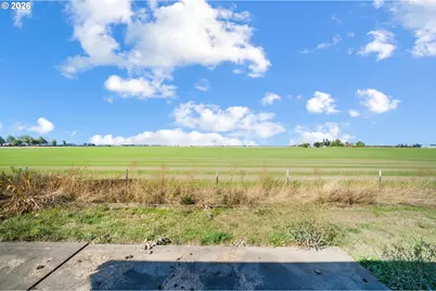 668 Egret Ave, Halsey, OR 97348 - Photo 6