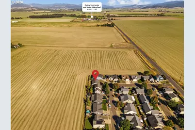 668 Egret Ave, Halsey, OR 97348 - Photo 2