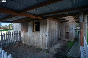 253 Binder Rd, Elkton, OR 97436 - Photo 36