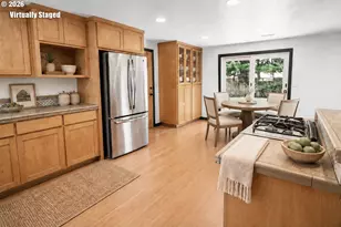 100 E 39th Ave, Eugene, OR 97405 - Photo 10