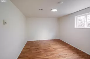100 E 39th Ave, Eugene, OR 97405 - Photo 18