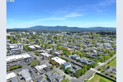 1857 Pearl St, Eugene, OR 97401 - Photo 42