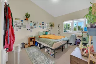 1857 Pearl St, Eugene, OR 97401 - Photo 28