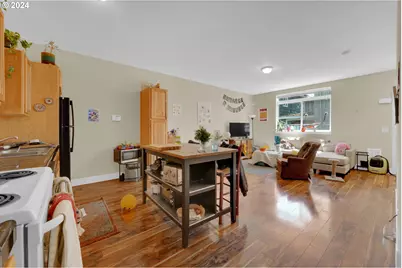 1857 Pearl St, Eugene, OR 97401 - Photo 14