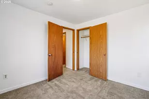 6446 SE Holgate Blvd, Portland, OR 97206 - Photo 8