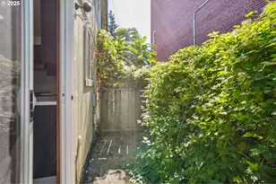 6446 SE Holgate Blvd, Portland, OR 97206 - Photo 16