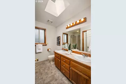 6667 Apollo Rd, West Linn, OR 97068 - Photo 34