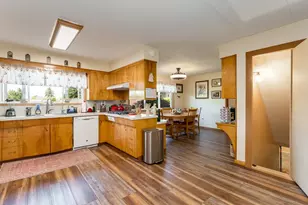 1215 E College St, Mount Angel, OR 97362 - Photo 10