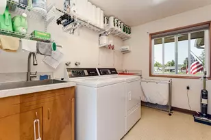 1215 E College St, Mount Angel, OR 97362 - Photo 26