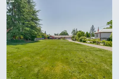 1215 E College St, Mount Angel, OR 97362 - Photo 44