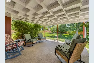 1215 E College St, Mount Angel, OR 97362 - Photo 46