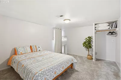 1324 SE 51st Ave, Portland, OR 97215 - Photo 36