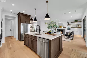 231 W Koa St, Washougal, WA 98671 - Photo 16