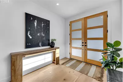 231 W Koa St, Washougal, WA 98671 - Photo 4