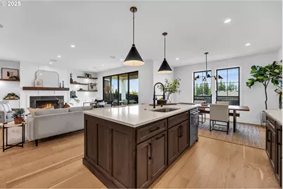 231 W Koa St, Washougal, WA 98671 - Photo 12